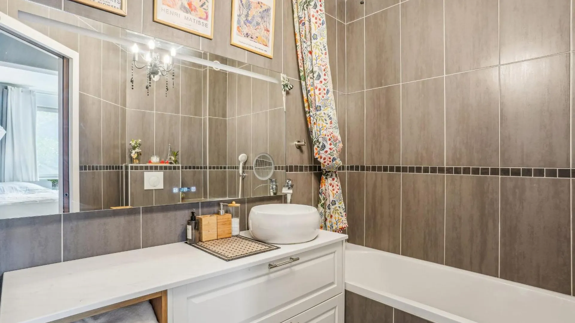 Place Victor Hugo - Mesnil 1Bdr By B'Your Home 巴黎 0*,  法国